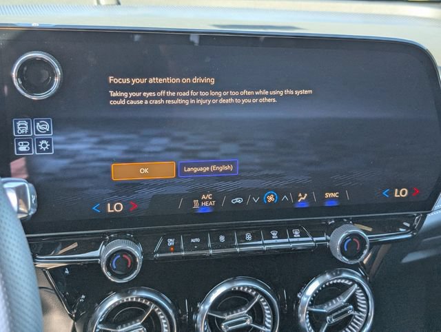 New 2025 Chevrolet Blazer EV AWD Police w/ Remote Keyless Entry Package image 25