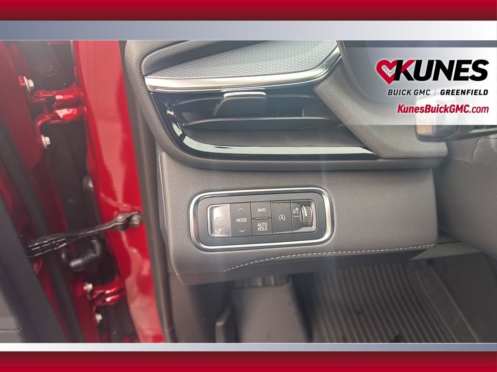 New 2026 Buick Enclave Sport Touring w/ LPO, Floor Liner Package image 18