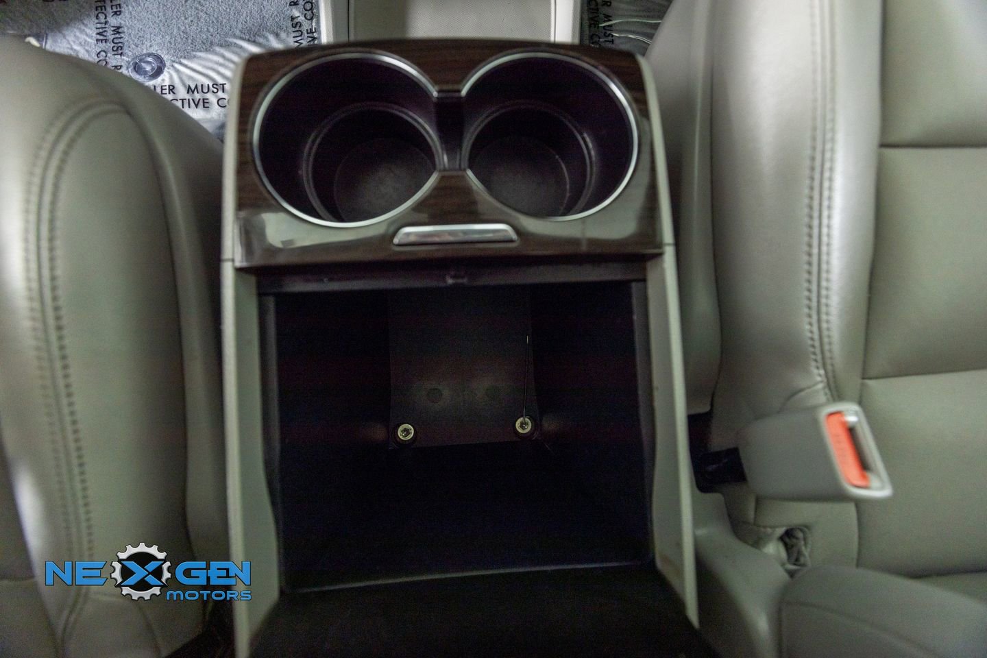 Used 2019 Toyota Sienna XLE w/ XLE Navigation Package image 22