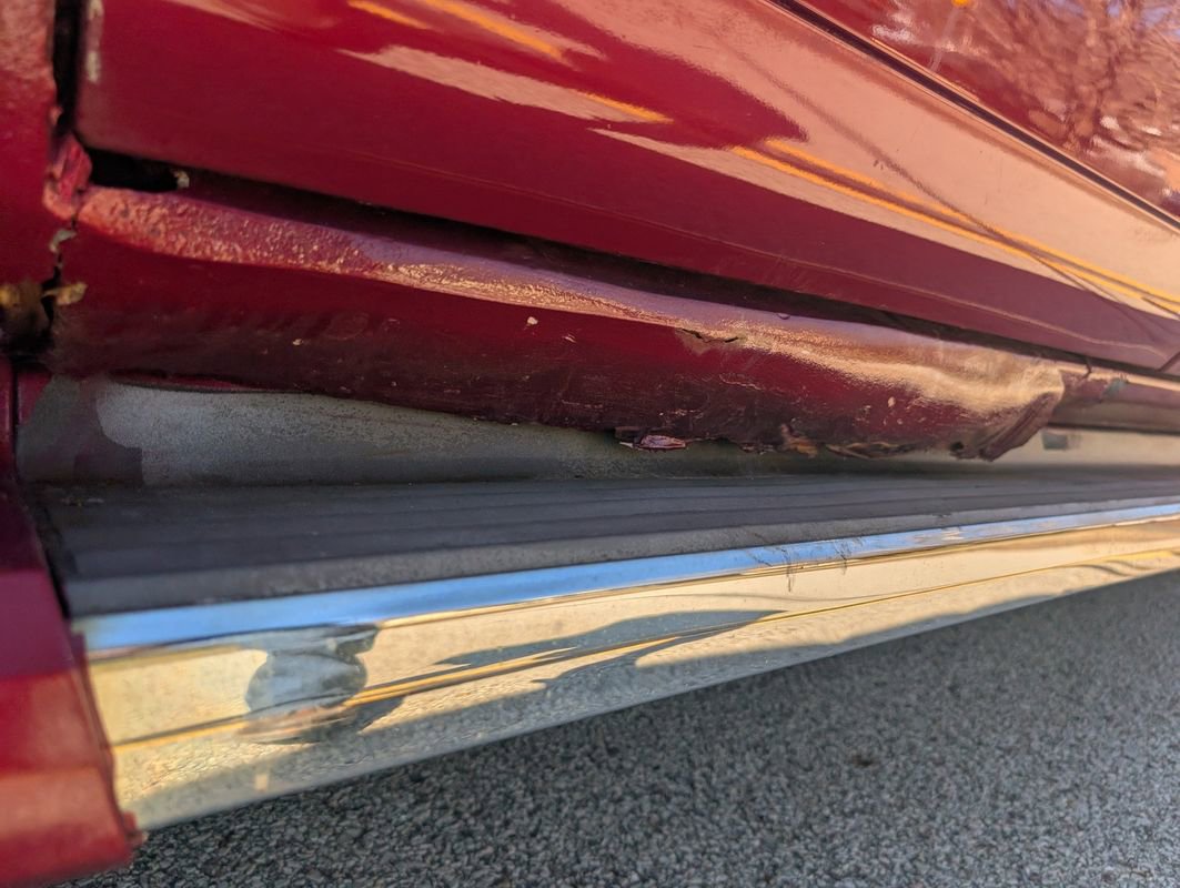 Used 2005 Cadillac Escalade EXT image 19