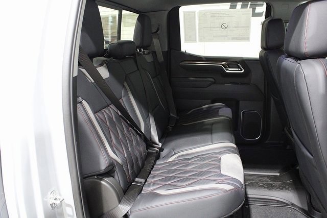 New 2025 Chevrolet Silverado 1500 RST image 27