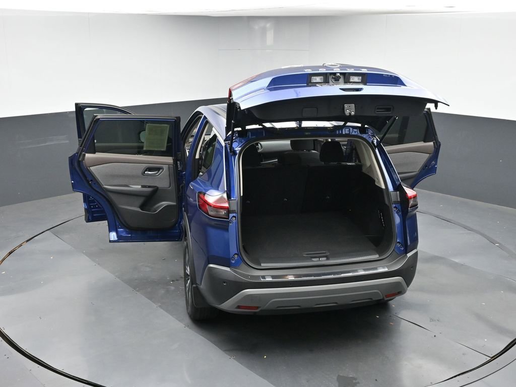Used 2022 Nissan Rogue SV image 46
