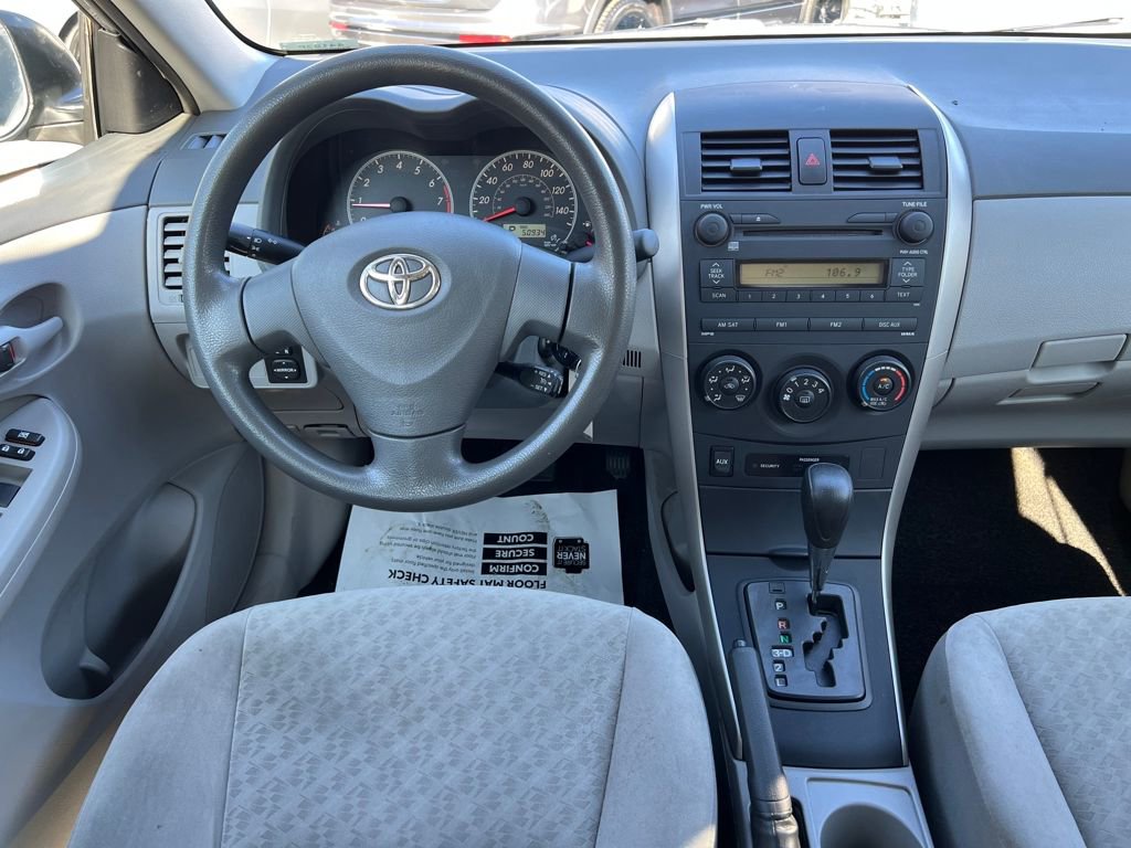 Used 2009 Toyota Corolla LE image 27