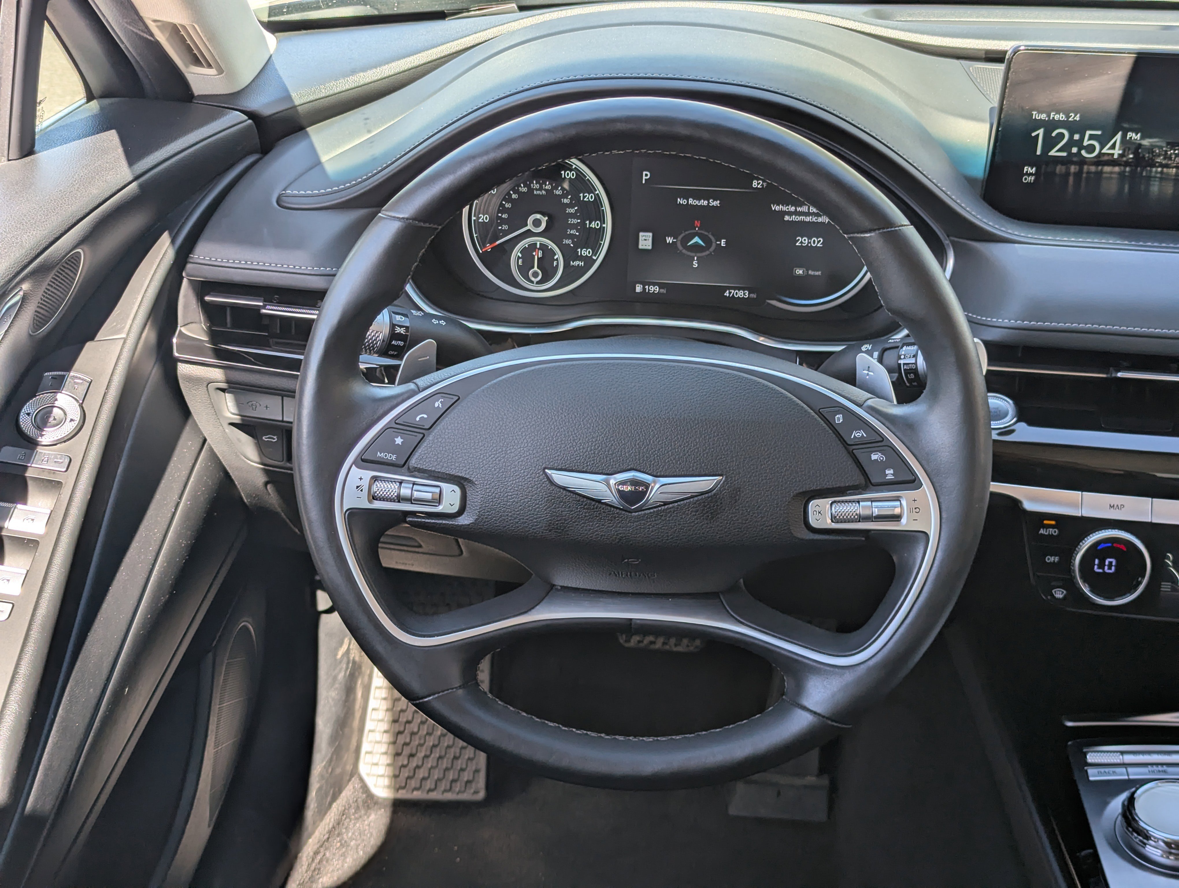 Used 2023 Genesis G80 2.5T image 16