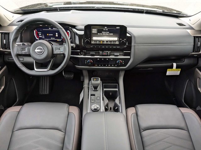 New 2025 Nissan Pathfinder Platinum w/ Cargo Package image 17