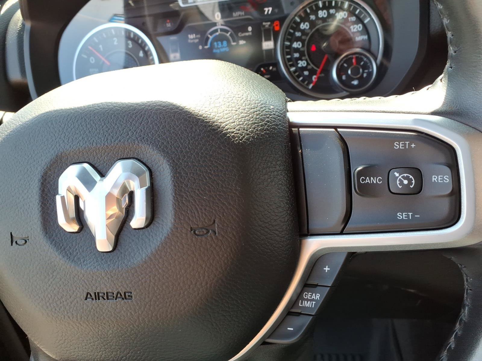 Used 2022 RAM 1500 Big Horn AWD/4WD image 19
