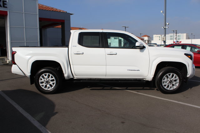 Certified 2024 Toyota Tacoma SR5 RWD image 25