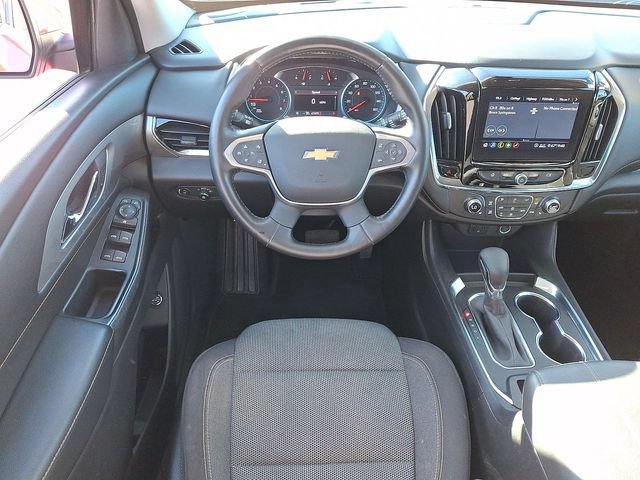 Used 2021 Chevrolet Traverse LT FWD image 25