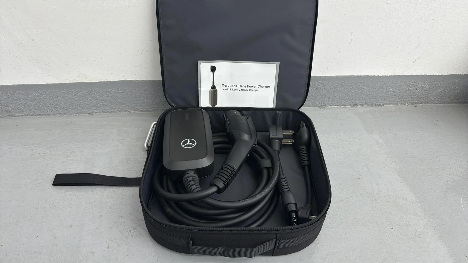 Used 2026 Mercedes-Benz E 53 AMG e 4MATIC Sedan image 11