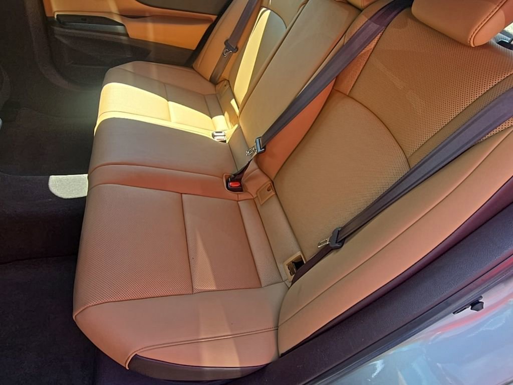 Used 2020 Lexus ES 300h w/ Premium Package FWD image 11