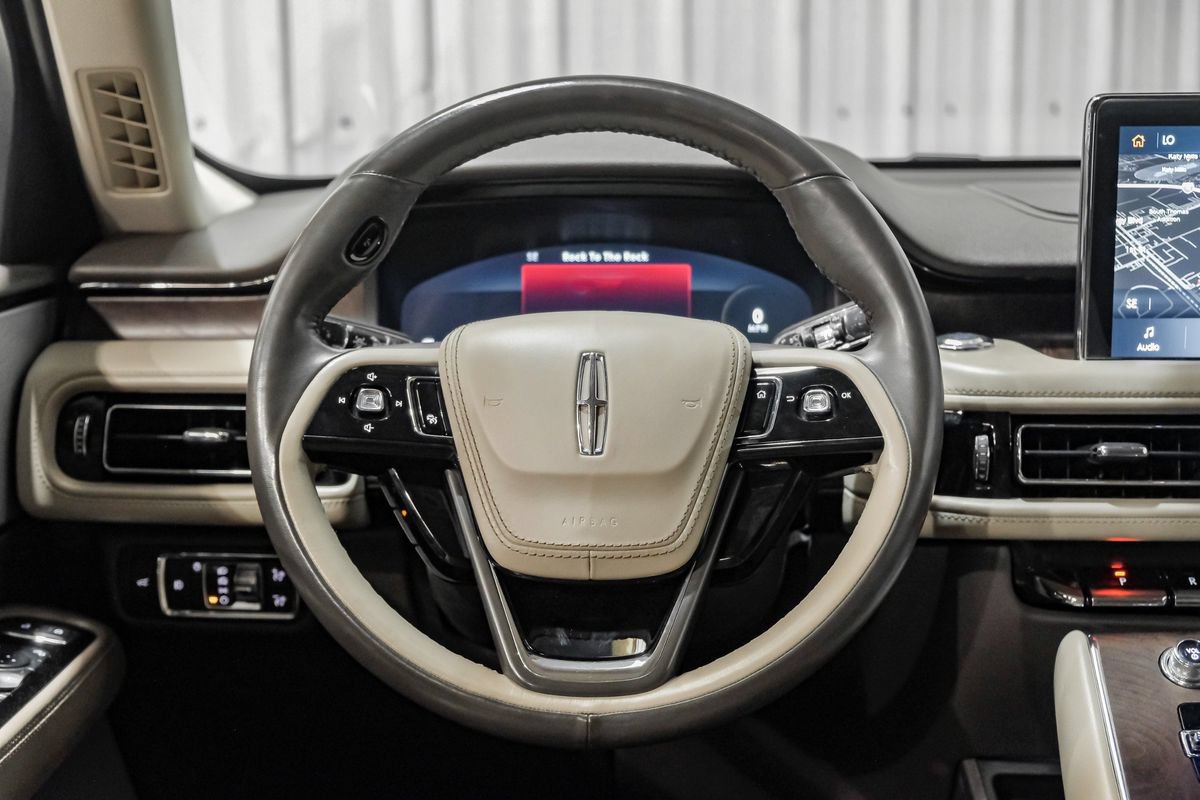 Used 2022 Lincoln Aviator Reserve w/ Equipment Group 201A AWD/4WD image 15