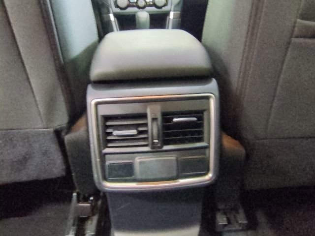 Used 2019 Subaru Forester Premium w/ All-Weather Package image 16