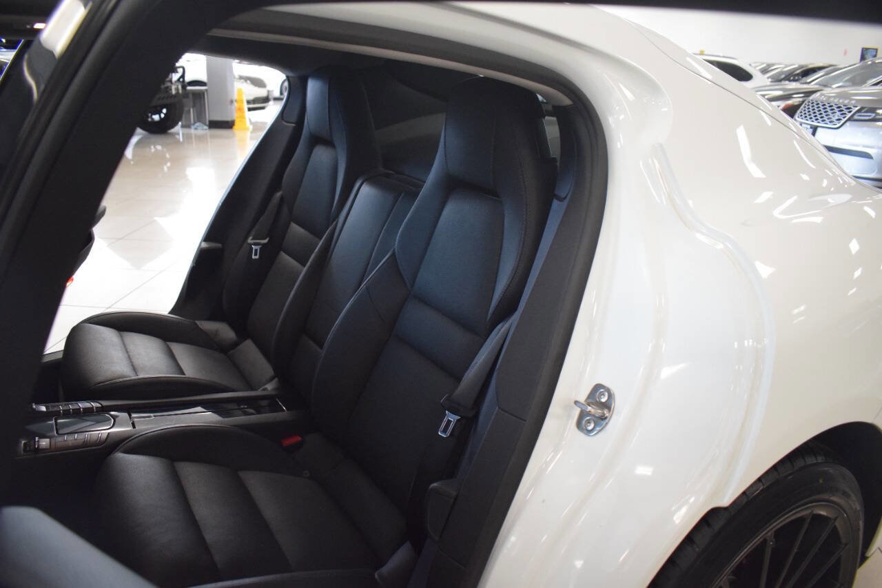 Used 2014 Porsche Panamera 4 image 57