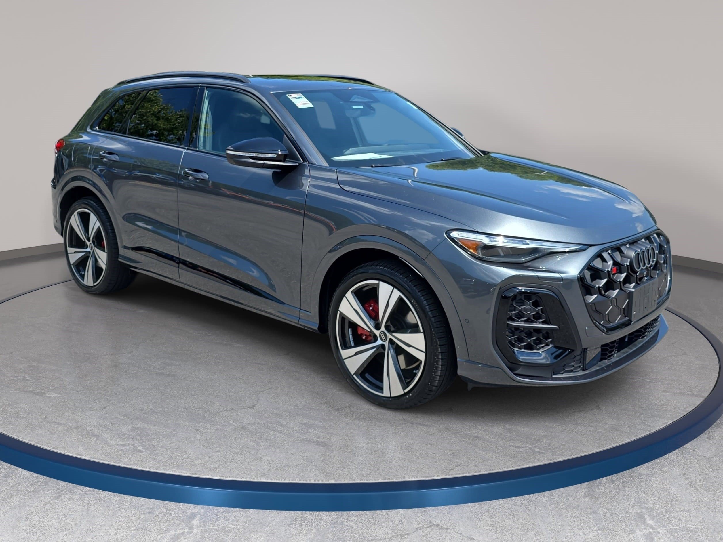 New 2026 Audi SQ5 Prestige AWD/4WD image 3