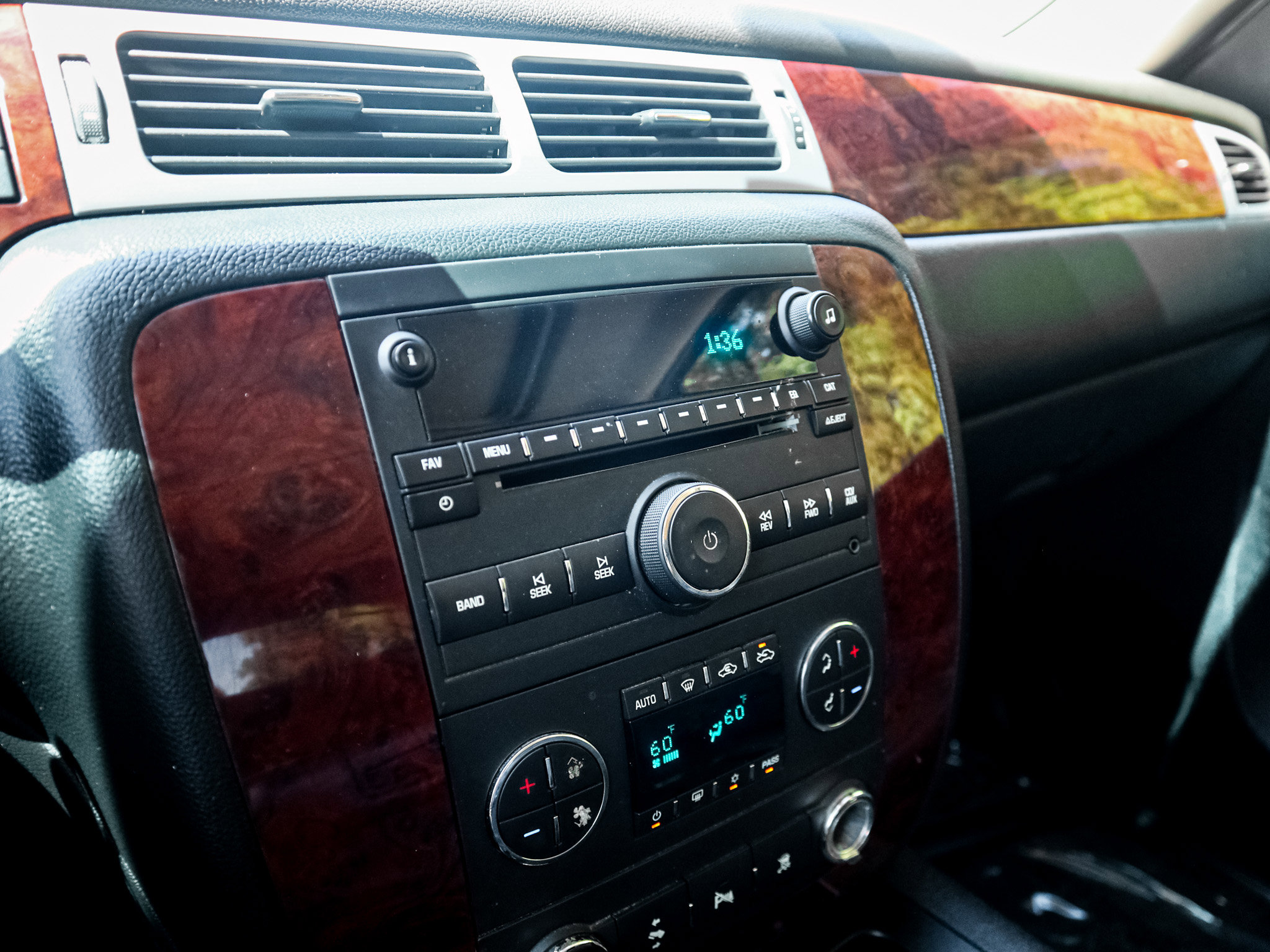Used 2011 Chevrolet Avalanche LT w/ Regional Value Package image 23