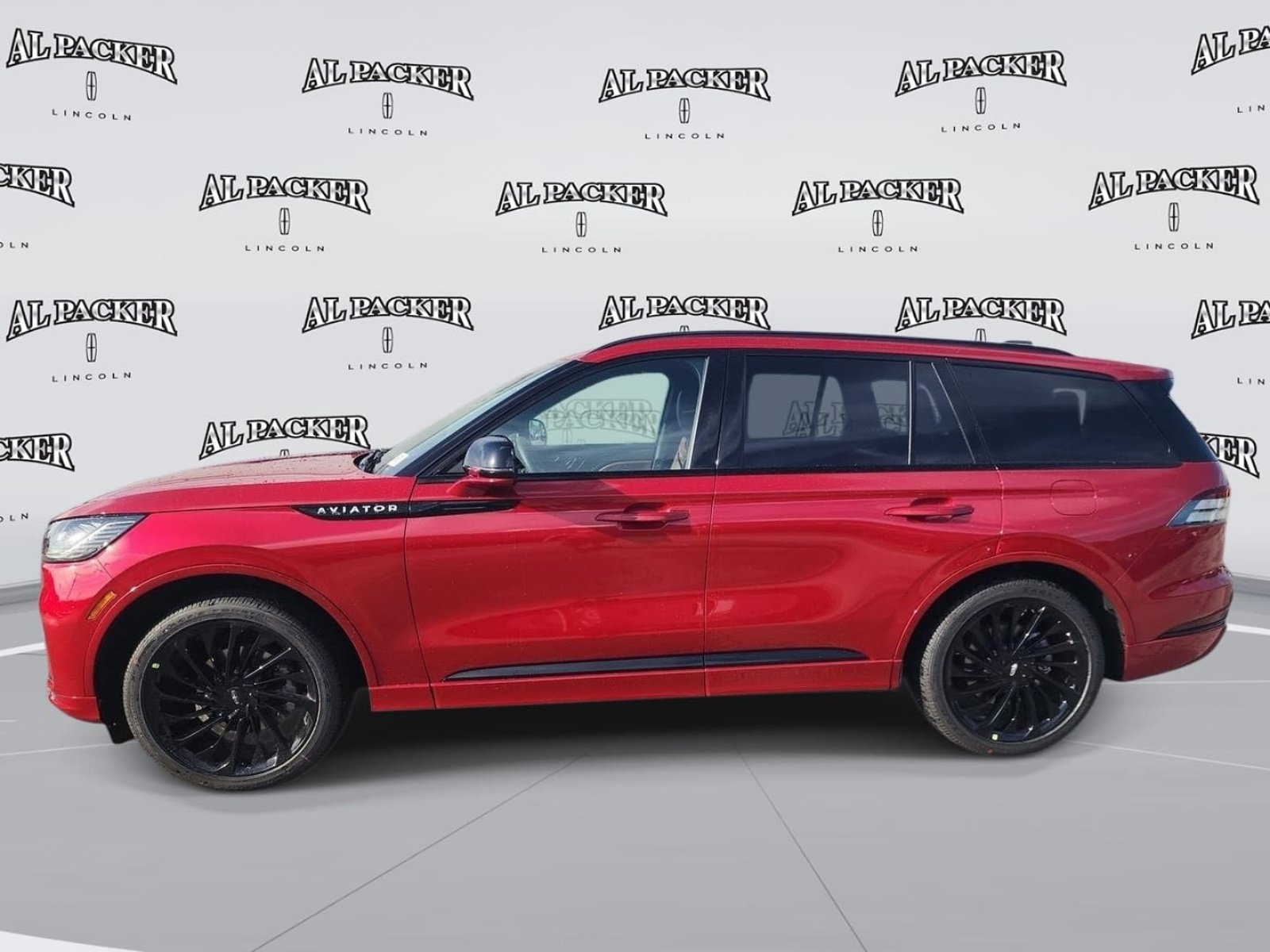 New 2026 Lincoln Aviator Reserve w/ Jet Appearance Package RWD image 2