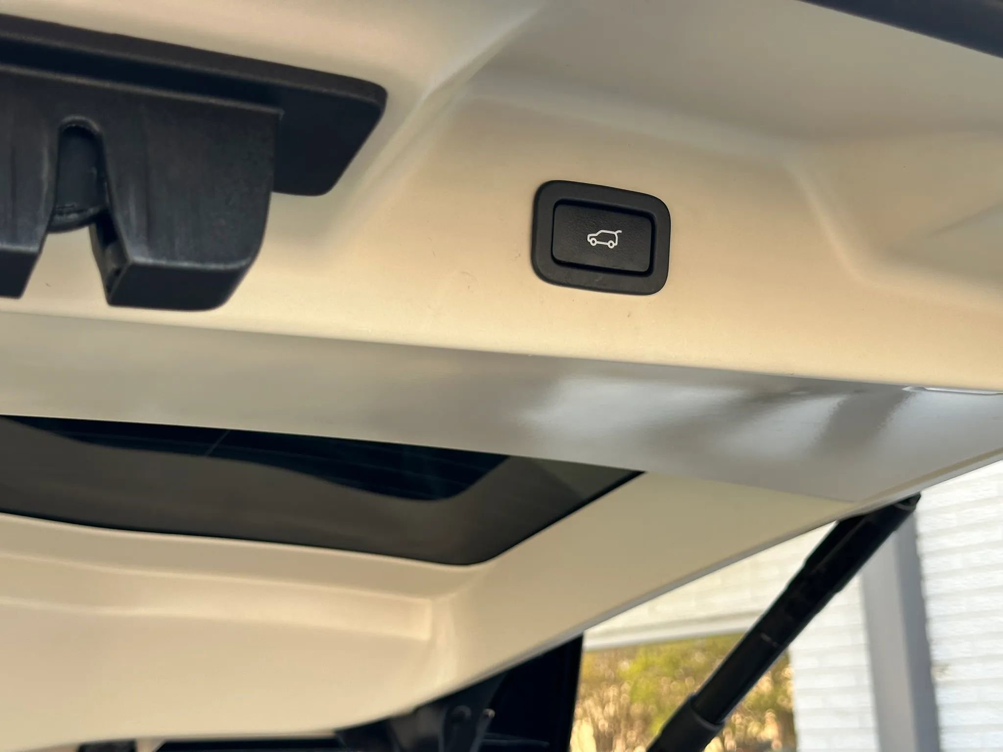 Used 2016 Land Rover Range Rover HSE image 21