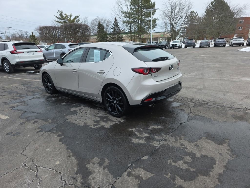Used 2022 MAZDA MAZDA3 s image 6