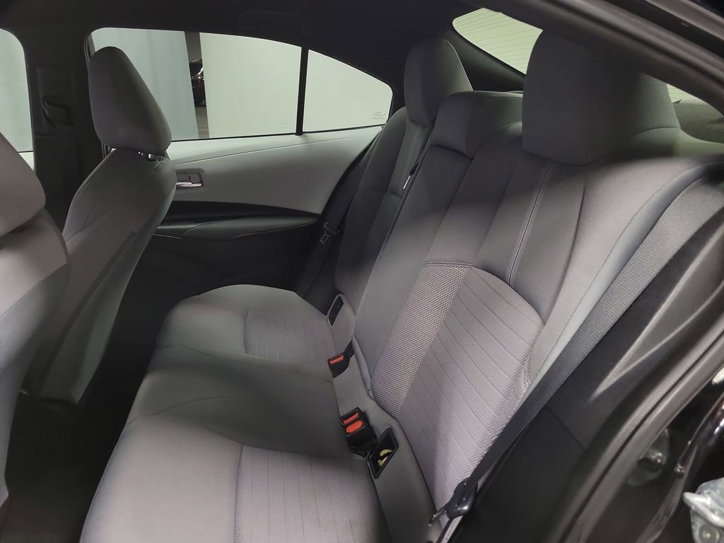 Used 2023 Toyota Corolla SE image 19