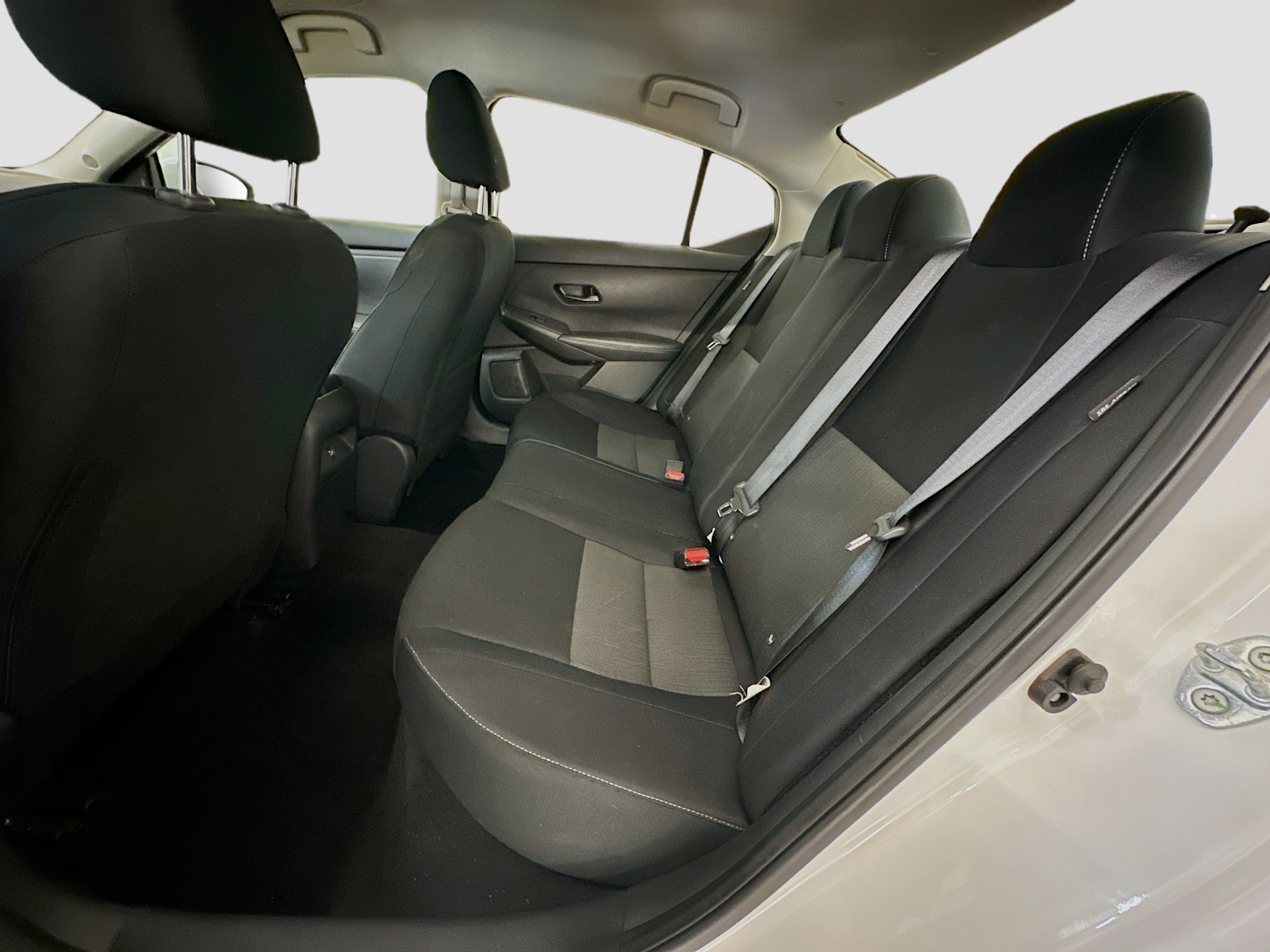 Used 2024 Nissan Sentra SV FWD image 27