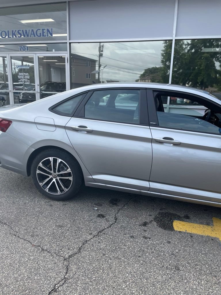 New 2026 Volkswagen Jetta Sport FWD image 8
