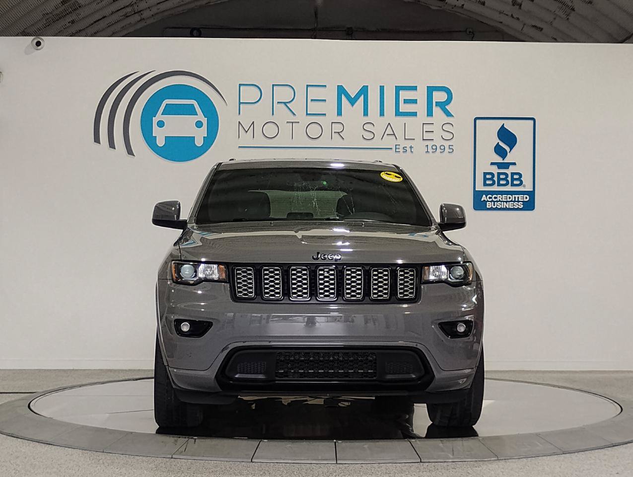 Used 2021 Jeep Grand Cherokee Laredo X RWD image 27