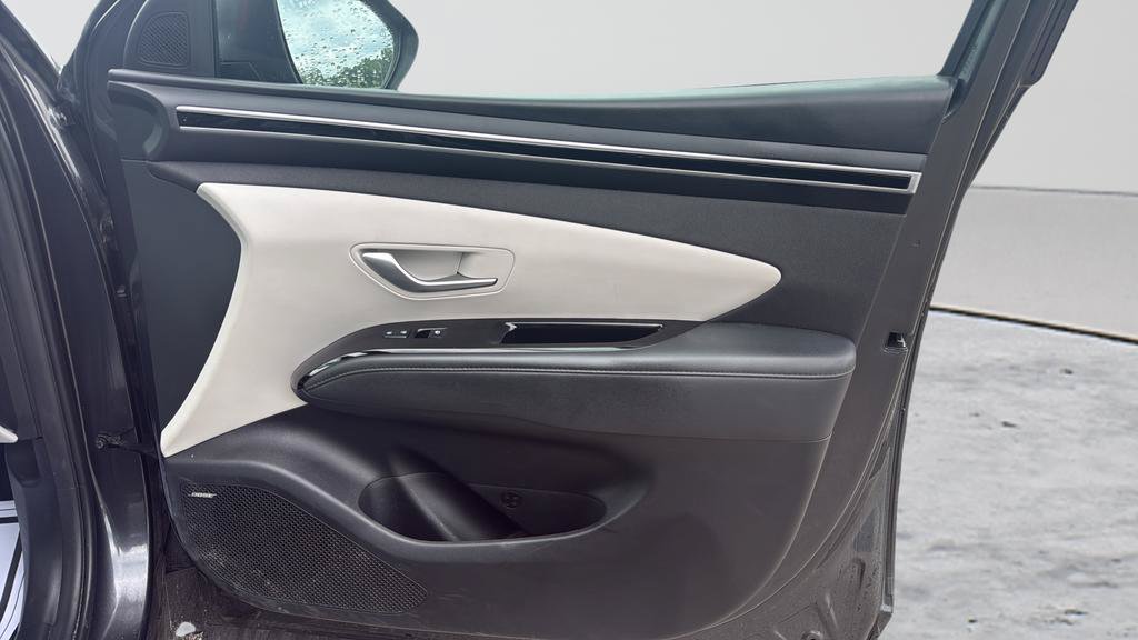 Used 2024 Hyundai Tucson Limited FWD image 23