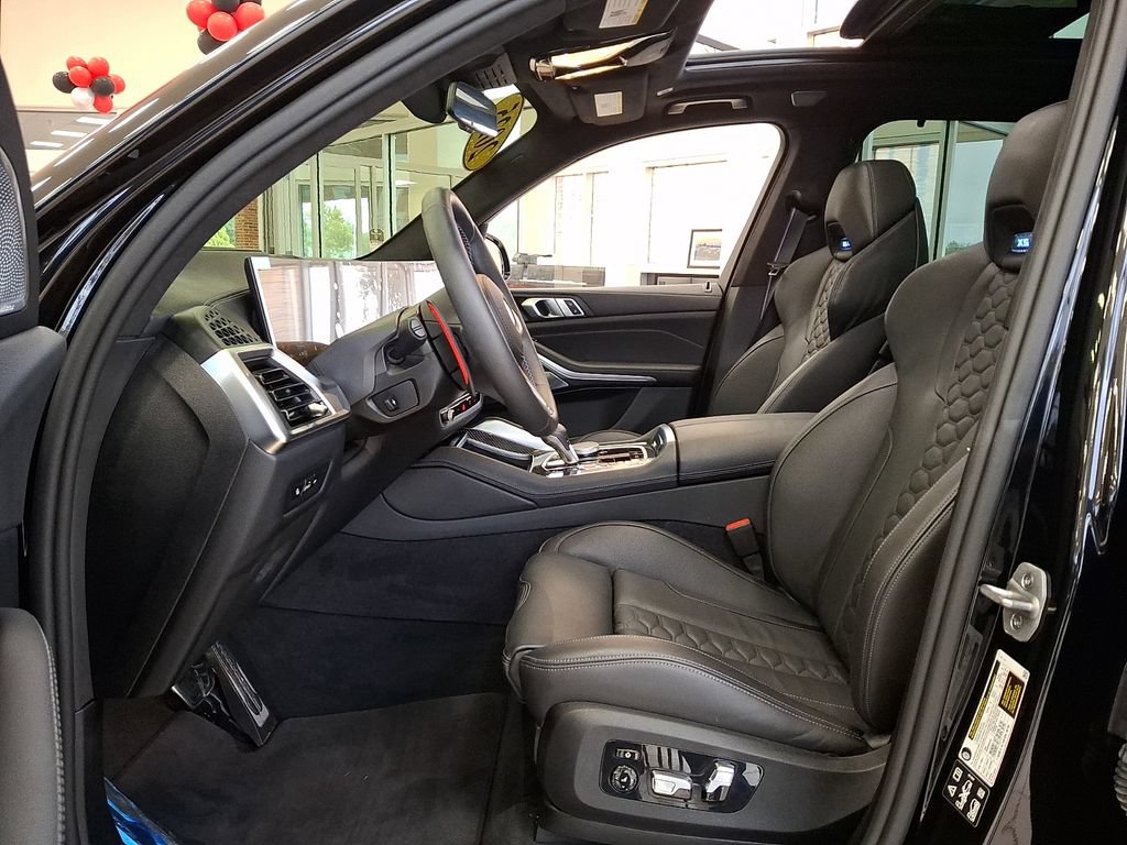 Used 2025 BMW X5 M Competition w/ Executive Package AWD/4WD image 13