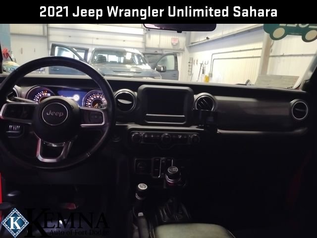 Used 2021 Jeep Wrangler Unlimited Sahara w/ Dual Top Group image 14