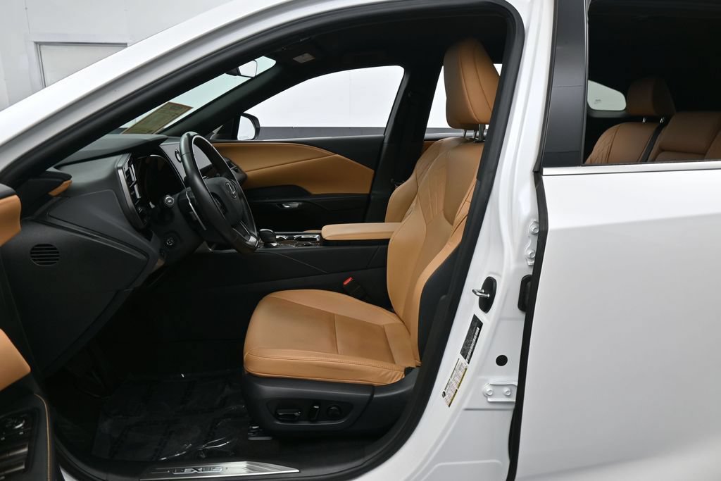Used 2025 Lexus RX 350 FWD w/ Accessory Package (K3) image 11