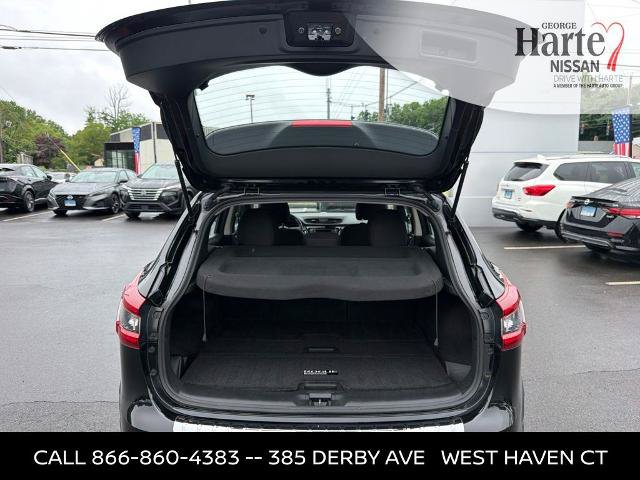 Certified 2020 Nissan Rogue Sport SV AWD/4WD image 19