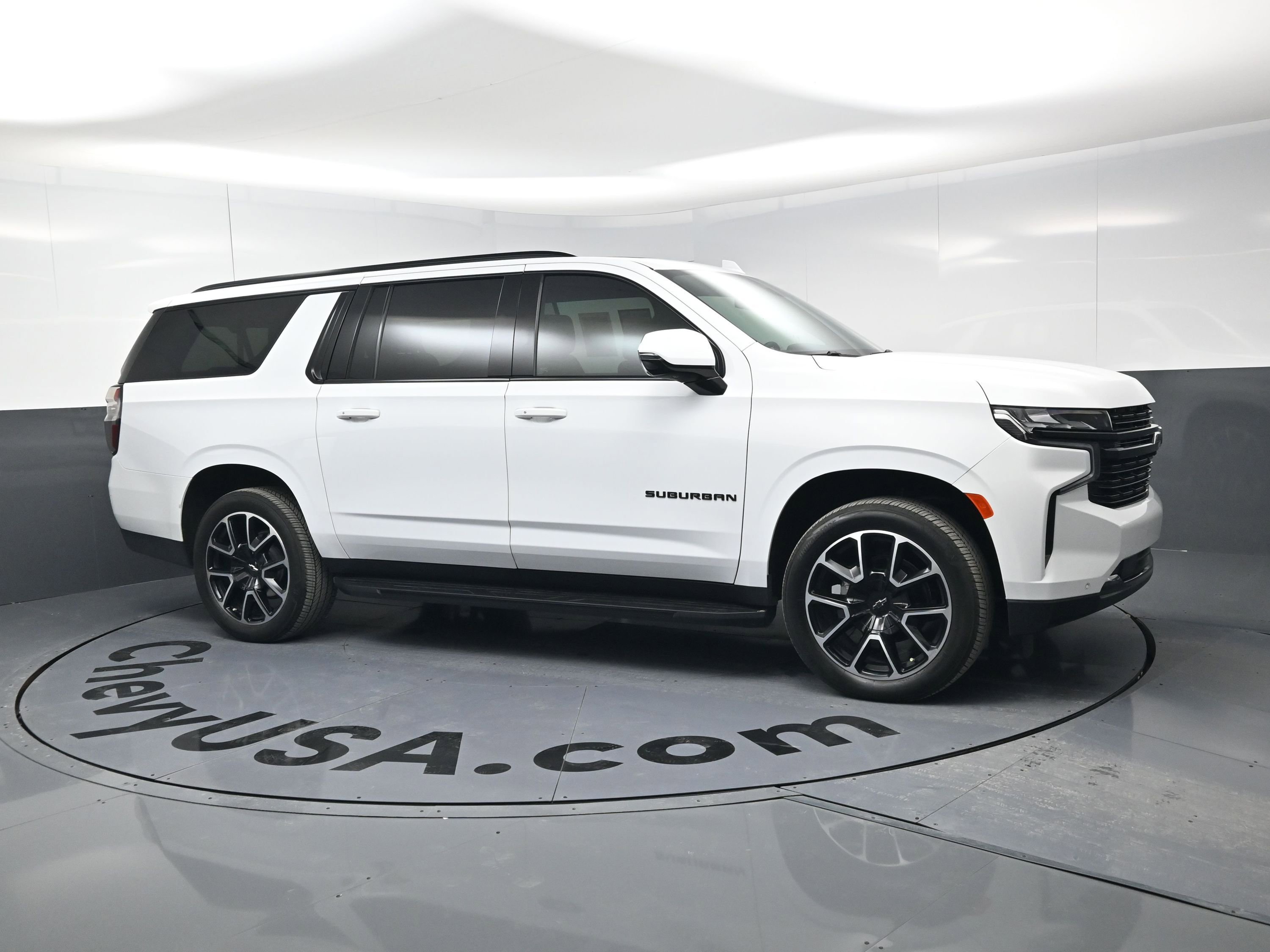 Certified 2023 Chevrolet Suburban RST w/ Luxury Package video 2