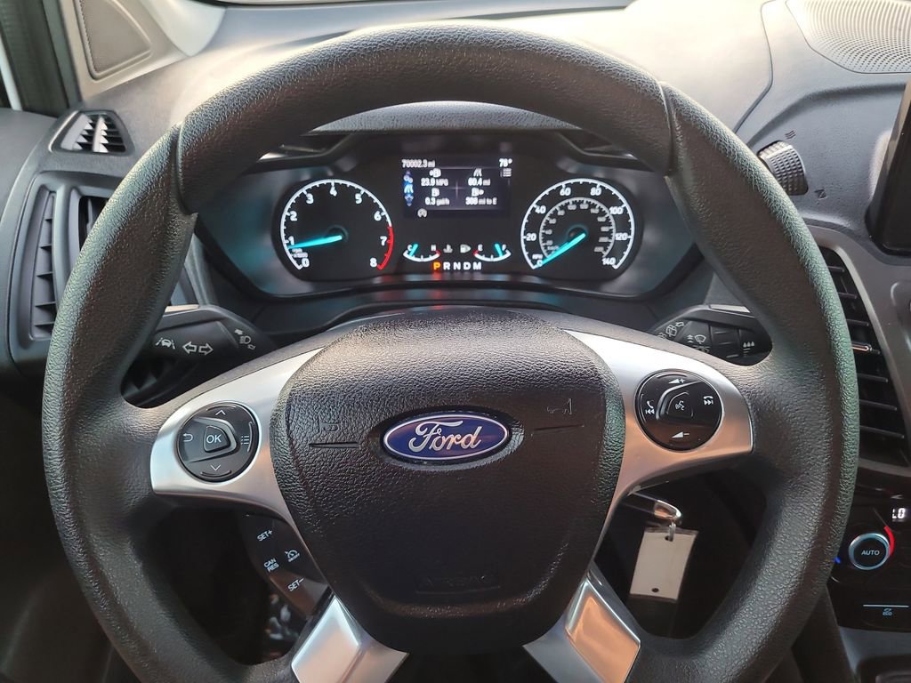 Used 2022 Ford Transit Connect XLT image 24