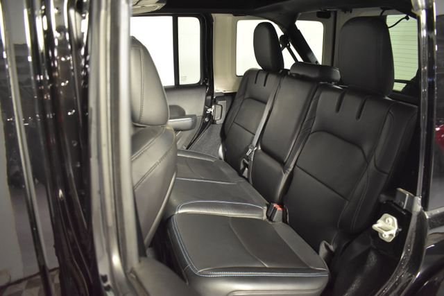 Used 2024 Jeep Wrangler High Altitude AWD/4WD image 30