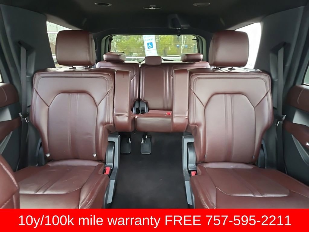 Used 2022 Ford Expedition Limited image 12