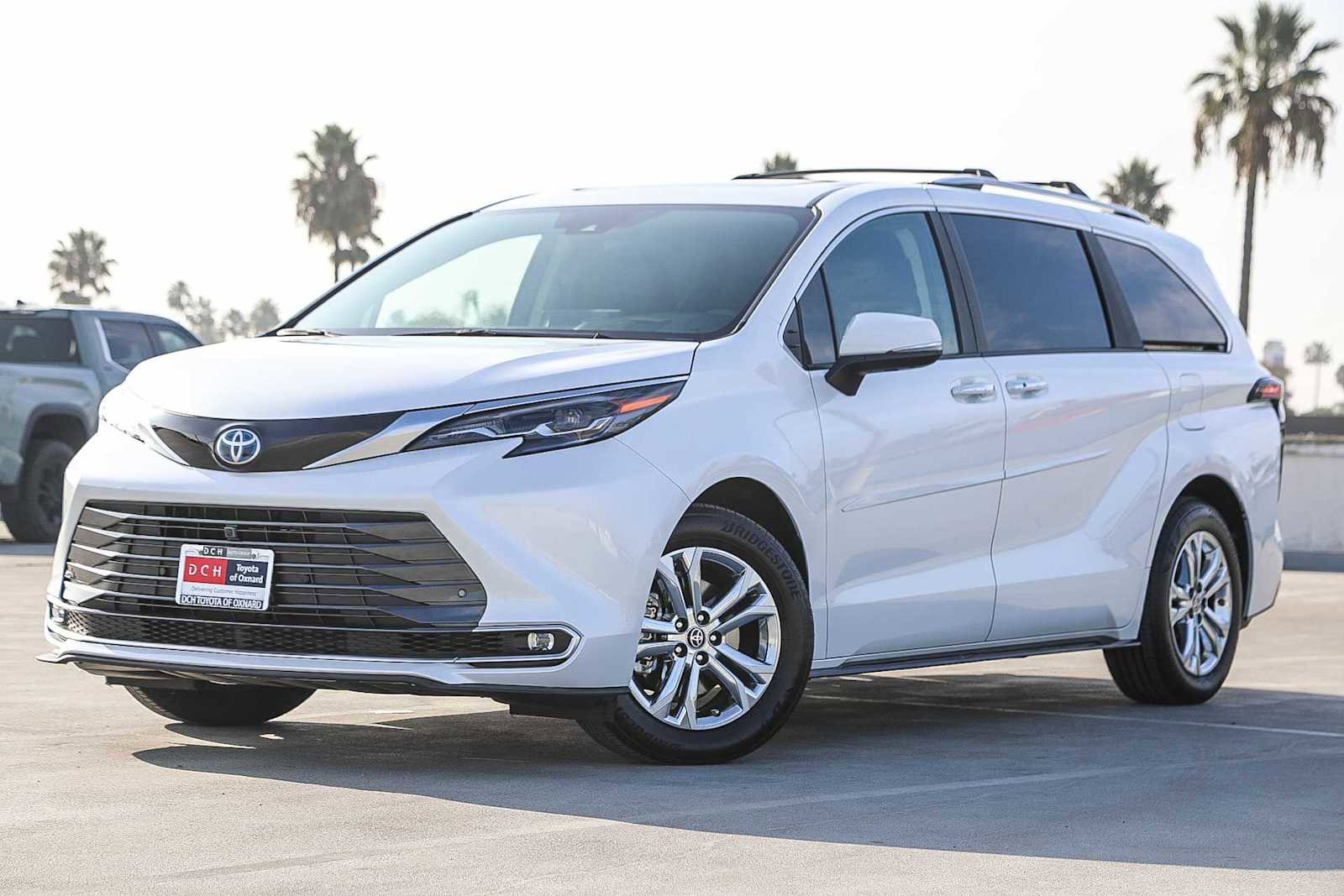 Certified 2024 Toyota Sienna Platinum