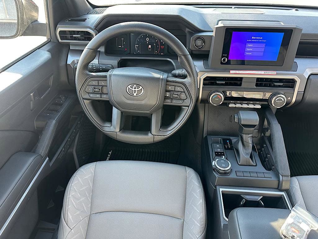 Used 2026 Toyota Tacoma SR5 AWD/4WD image 12