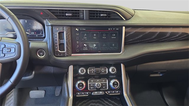 Used 2024 GMC Yukon XL Denali image 24