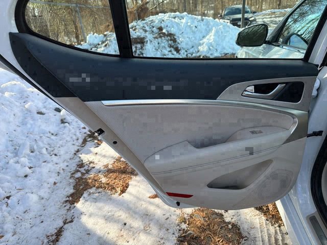 Used 2026 Genesis G70 2.5T Prestige image 14