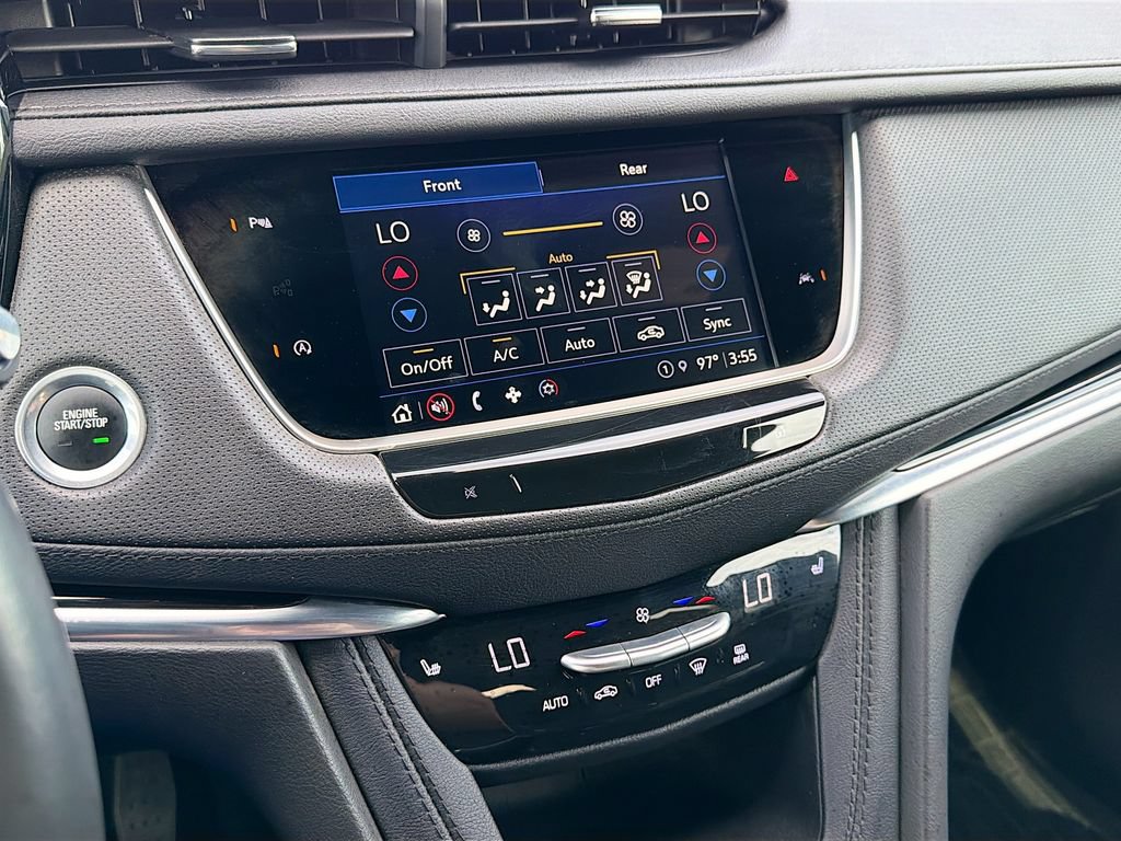 Used 2024 Cadillac XT6 Luxury FWD image 15