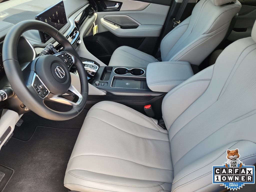 Certified 2026 Acura MDX w/ Technology Package FWD image 13