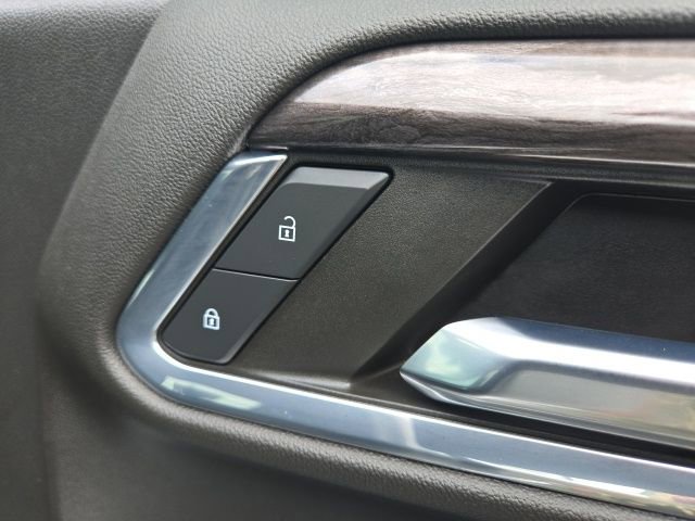 Used 2024 Chevrolet Silverado 1500 LTZ w/ LTZ Convenience Package II image 25