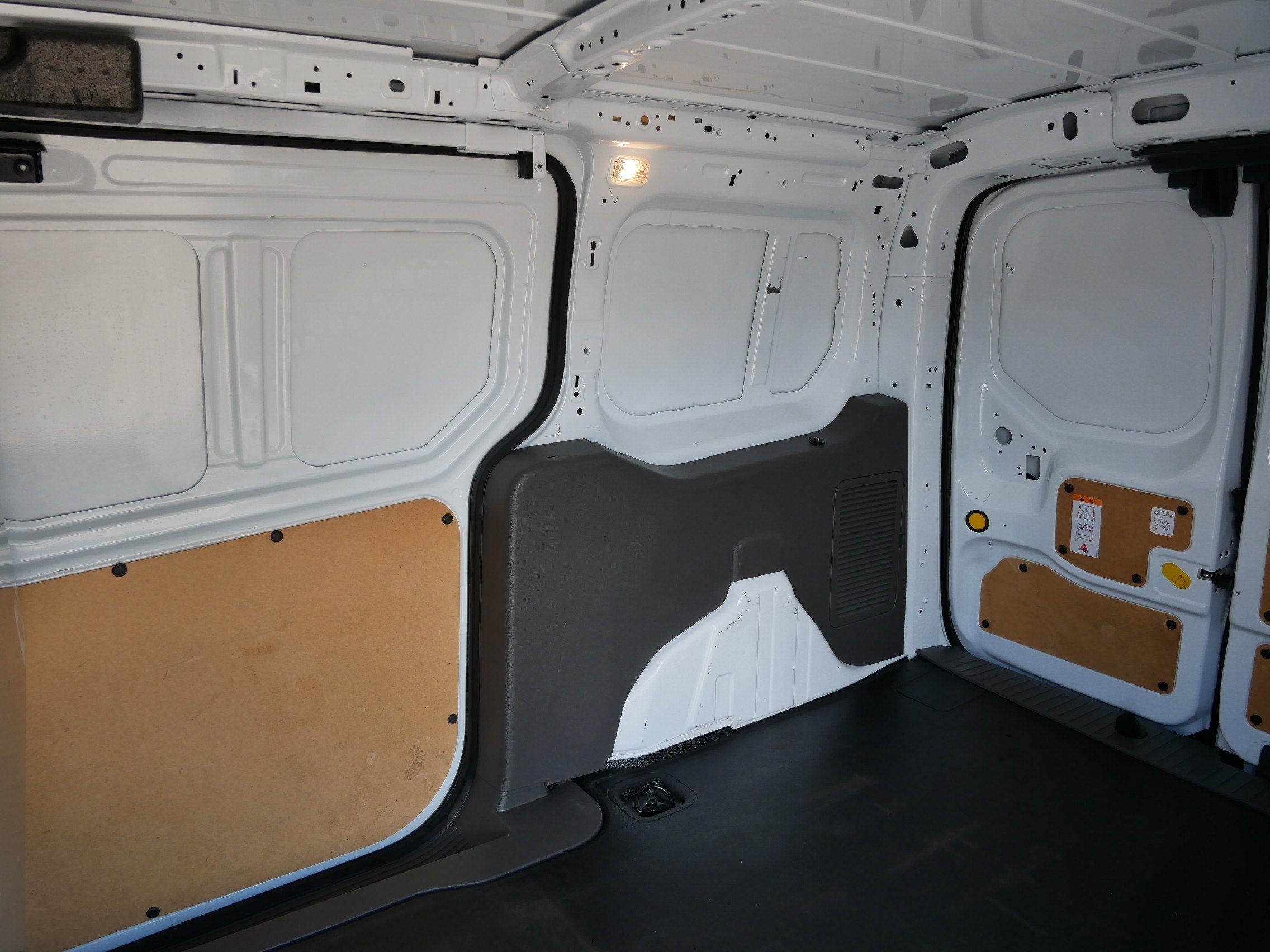 Certified 2022 Ford Transit Connect XL FWD image 12