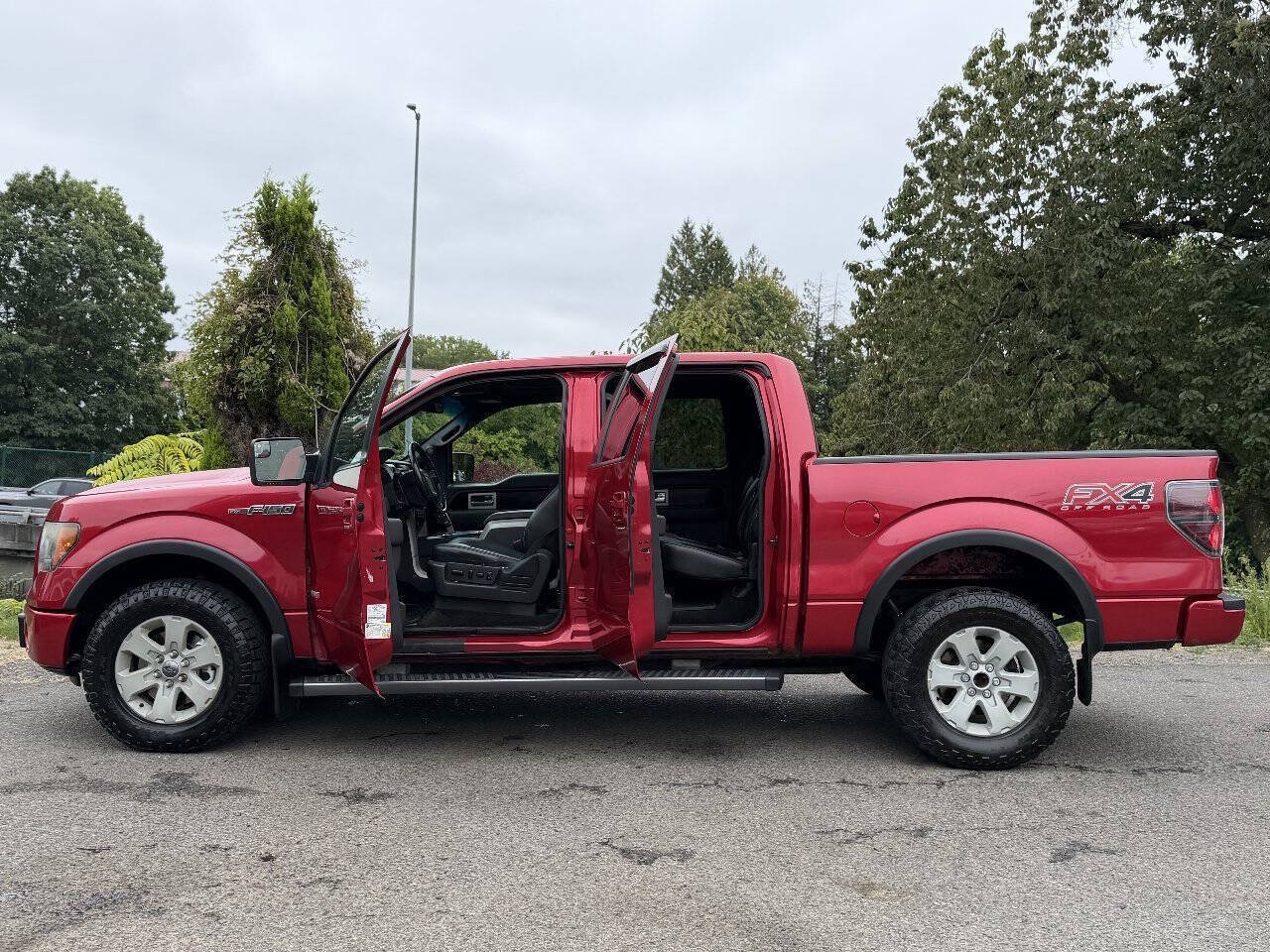 Used 2012 Ford F150 FX4 w/ FX Luxury Pkg AWD/4WD image 19