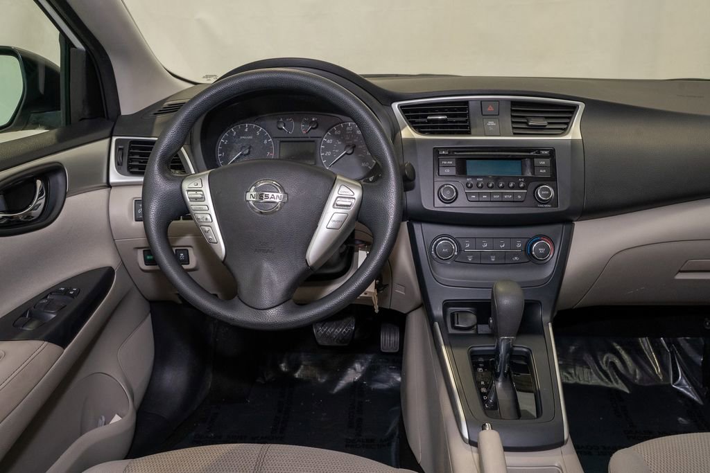 Used 2017 Nissan Sentra S image 6