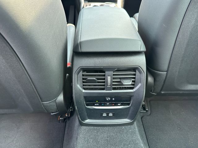 Used 2024 BMW 330i xDrive Sedan image 15