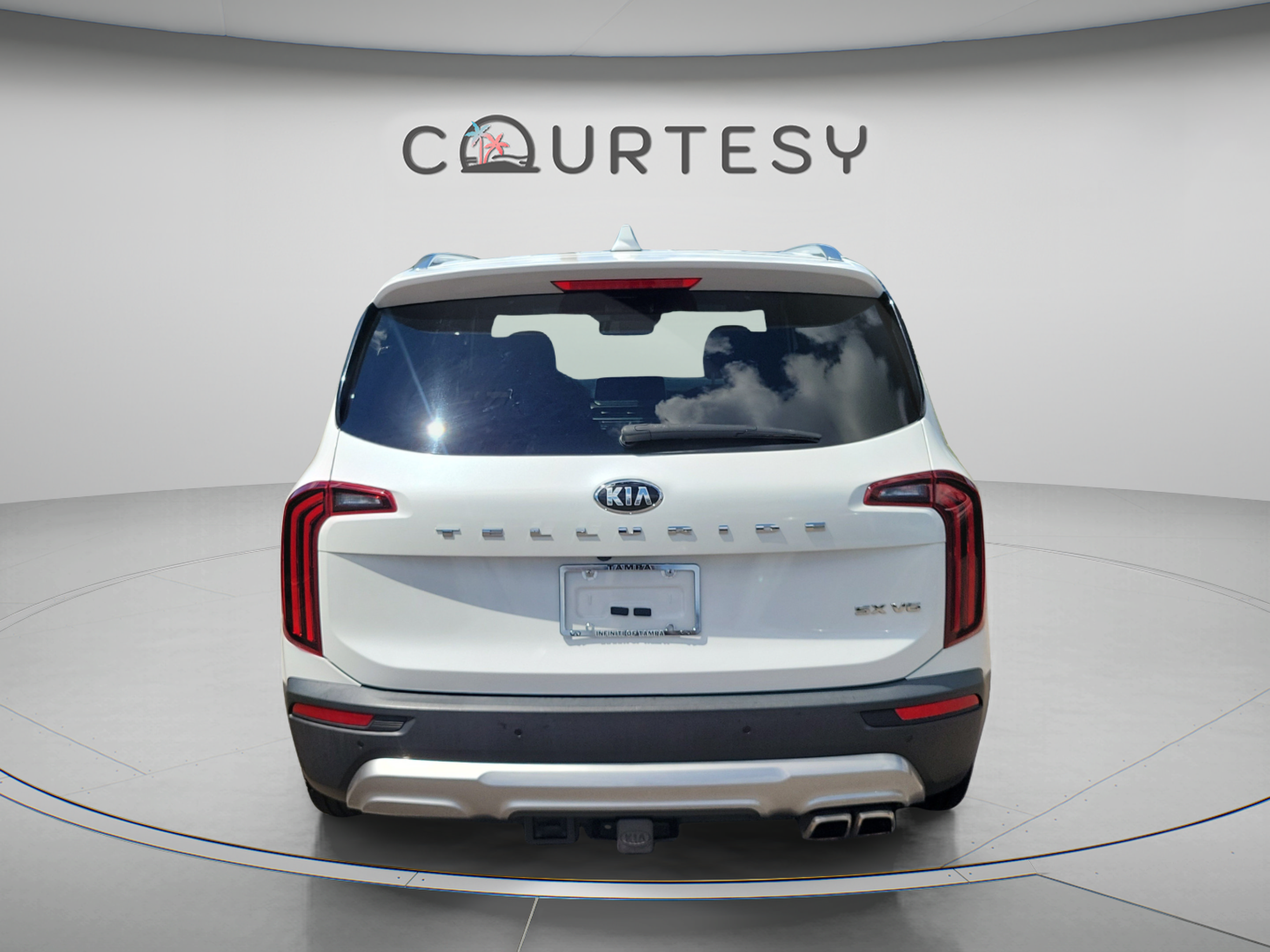 Used 2020 Kia Telluride SX w/ Towing Package FWD image 4
