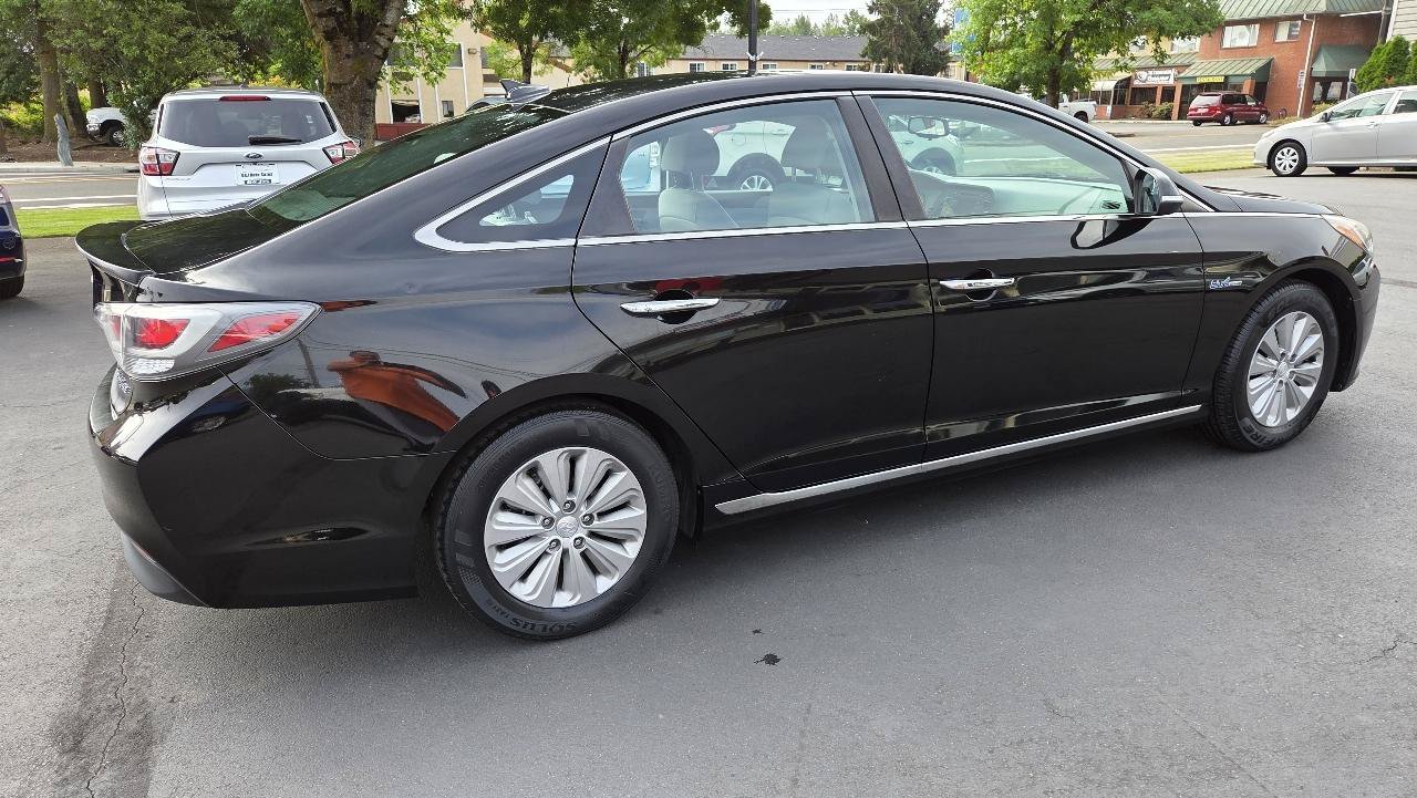 Used 2016 Hyundai Sonata SE FWD image 7