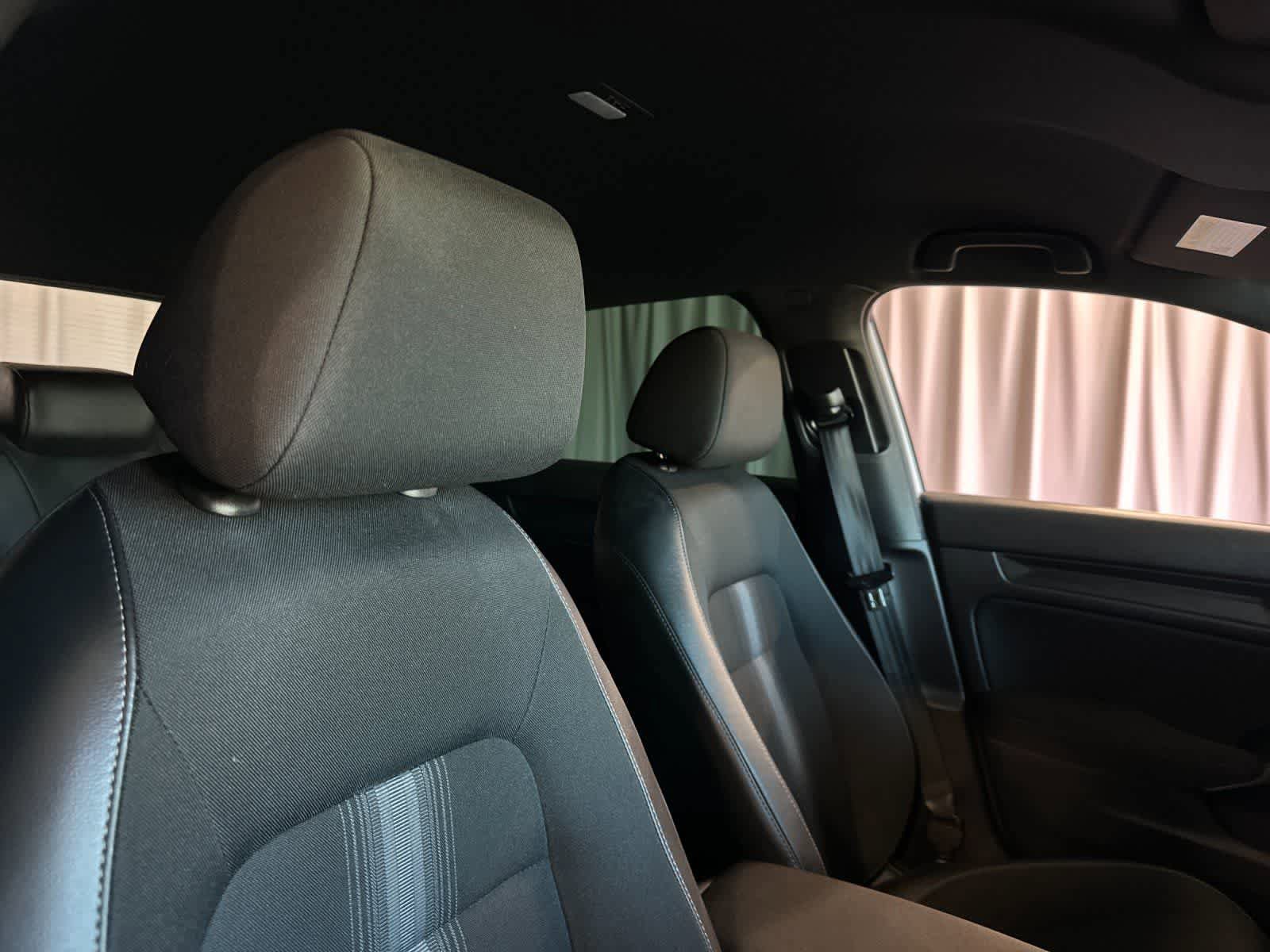 Used 2025 Honda Civic Sport image 18
