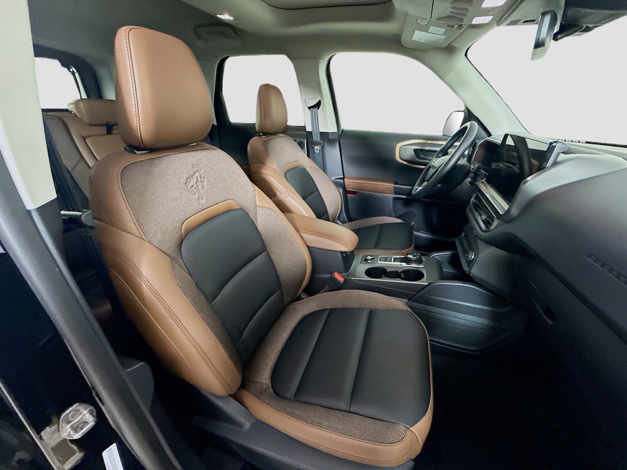 Used 2025 Ford Bronco Sport Outer Banks w/ Outer Banks Tech Package+ AWD/4WD image 29